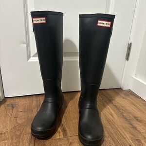 Classic Tall Hunter Black Waterproof Boots
